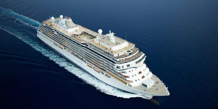 ship image from the up